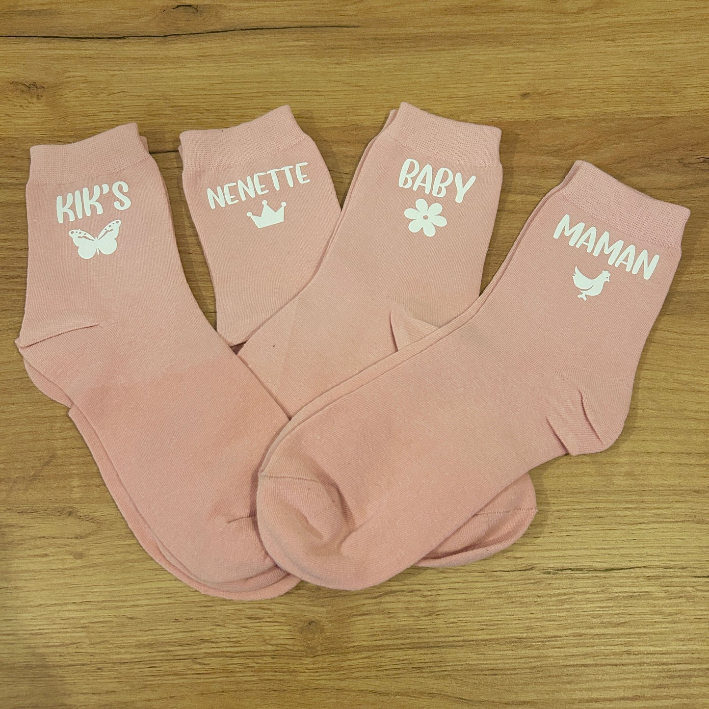 Chaussettes -  noir, bleu, vert, blanc, rose foncé, rose clair